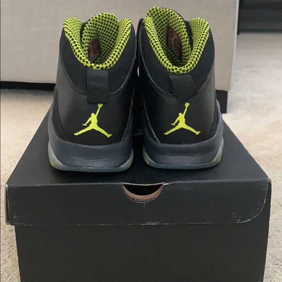 Jordan 10 Retro - Picture 2 of 3